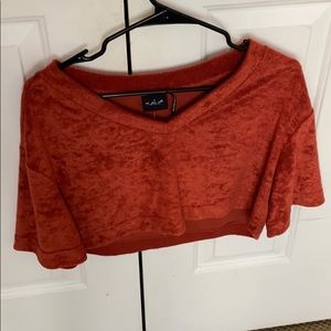 croppes, vneck, velvet top